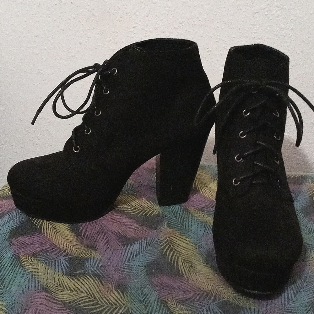 Black faux suede boots Size 7